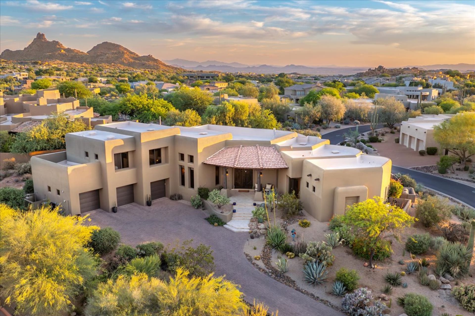 Buying a Home in Troon North? 5 Key Tips for Success in Scottsdale’s Desert Luxury Market